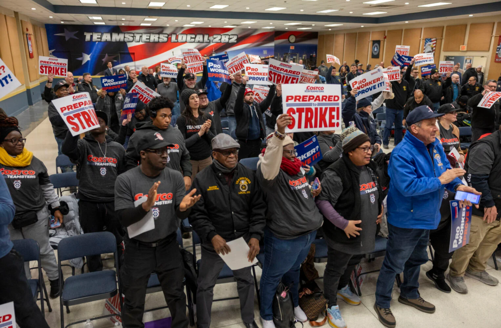 18,000 Costco Workers Vote to Strike - UFW Faces Intimidation - AFT Vows to Resist School Raids