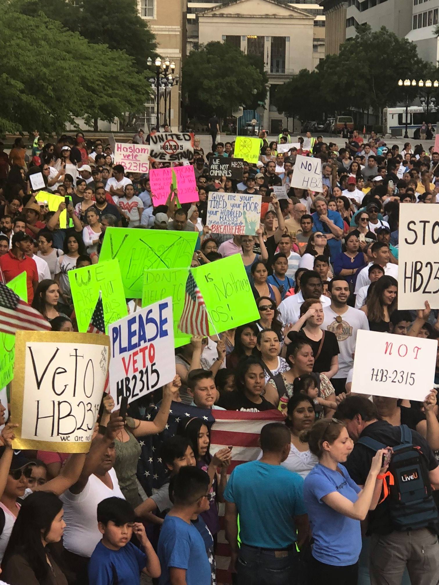 50K Casino Workers May Strike - Painters Stand With Tenn Immigrants - Milwaukee Teachers May Walk Out