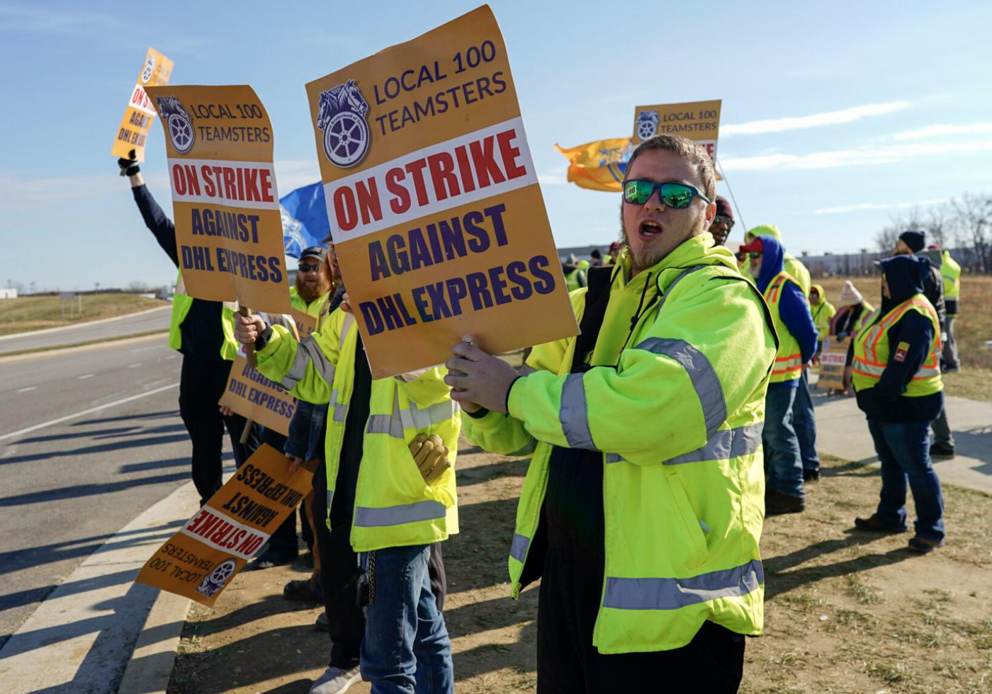 After 12 Day Strike, Kentucky DHL Workers Cut to Deal to Save Christmas - Was US Steel Ever Good for Pittsburgh? - Entertainment Unions Score 2 More W